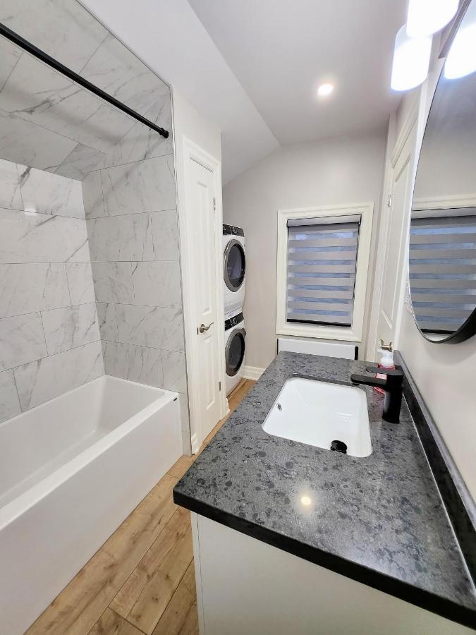The Cozy Cove Modern King-Bedroom Full Apartment Saint Catharines Exterior photo